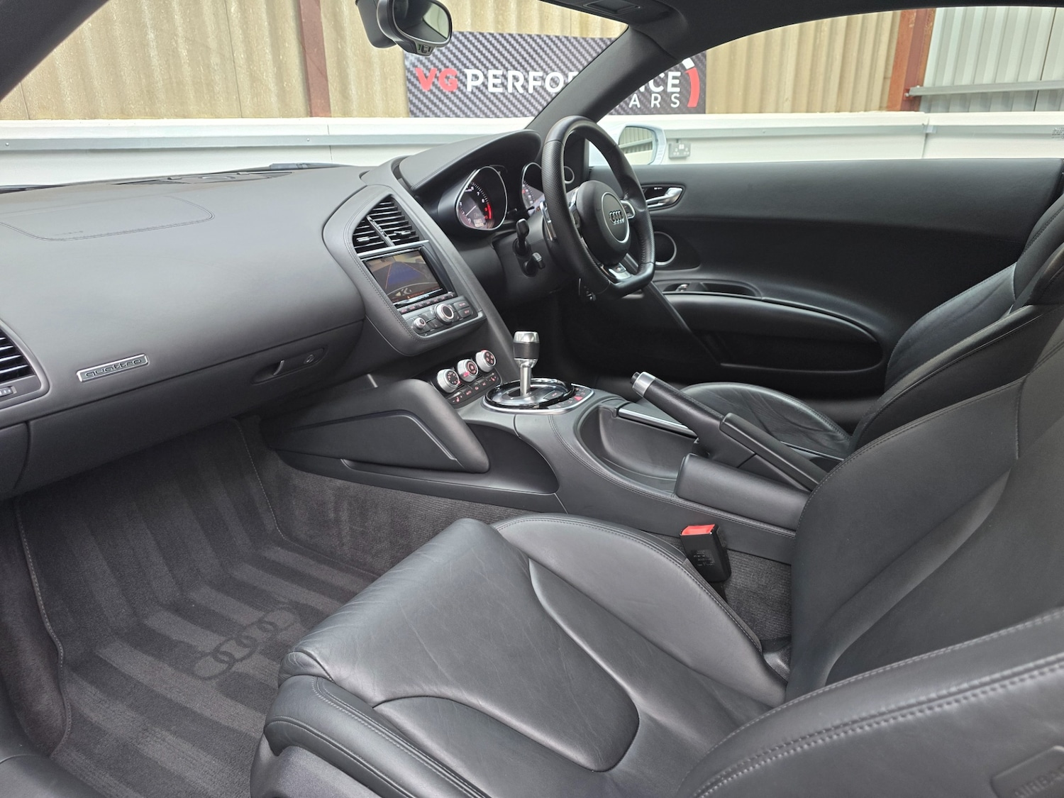 Used Audi R8 2014 for sale - 77881426: Photo 17