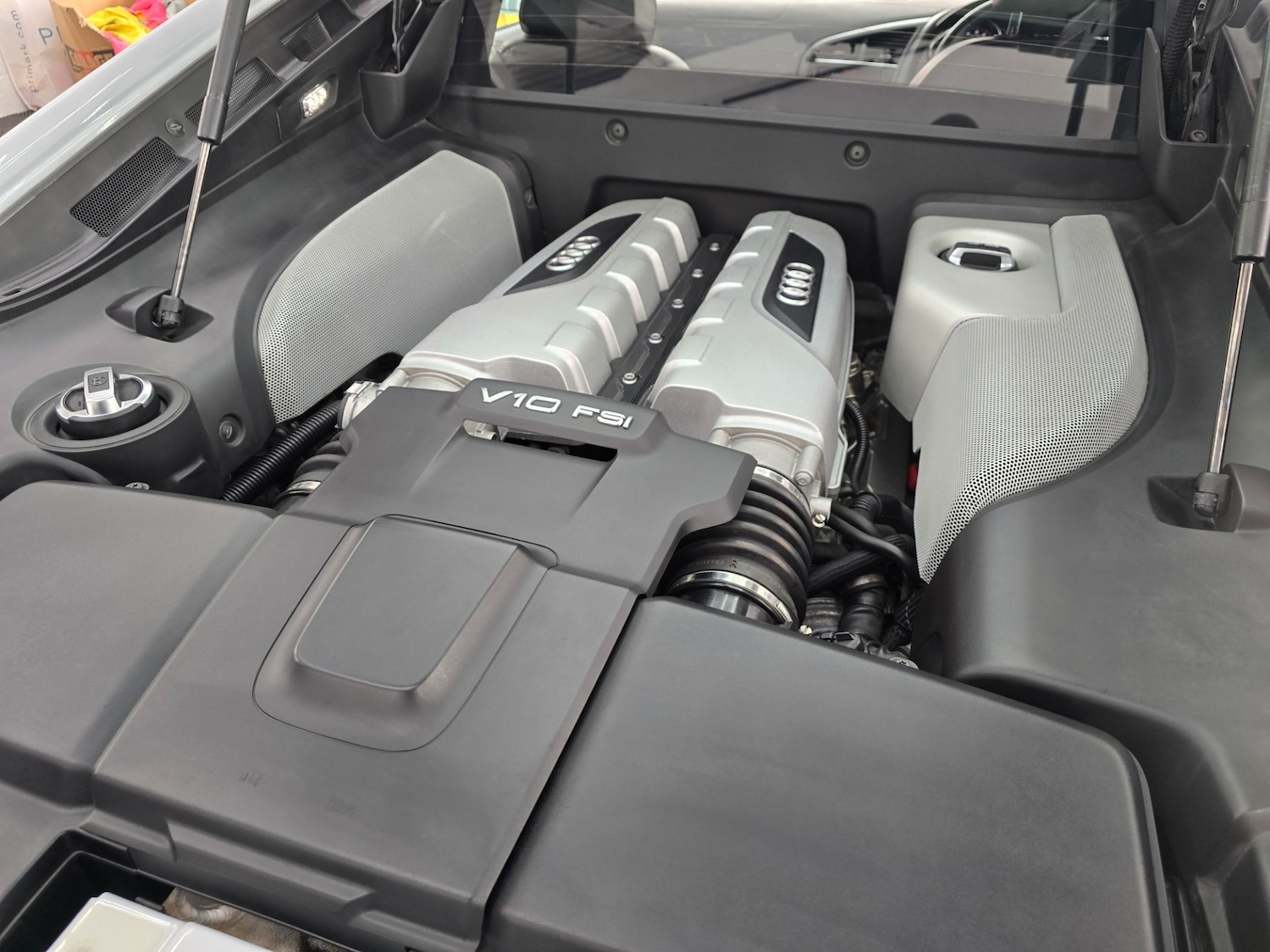 Used Audi R8 2014 for sale - 77881426: Photo 25