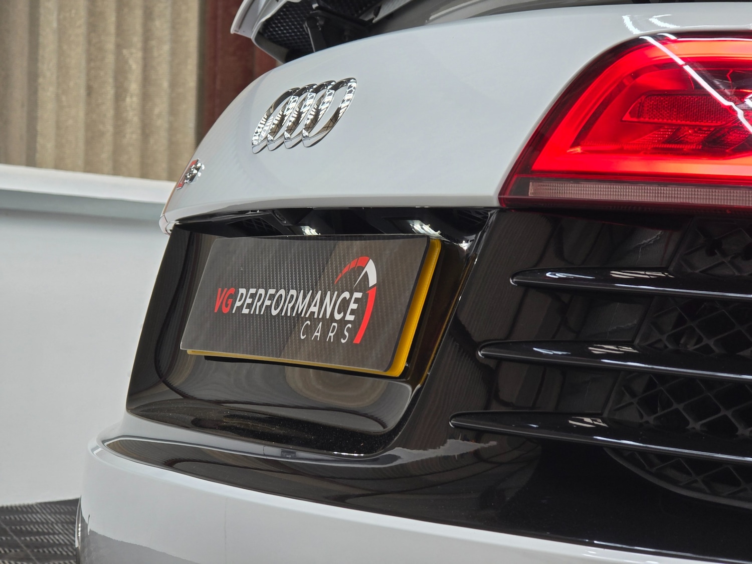 Used Audi R8 2014 for sale - 77881426: Photo 8