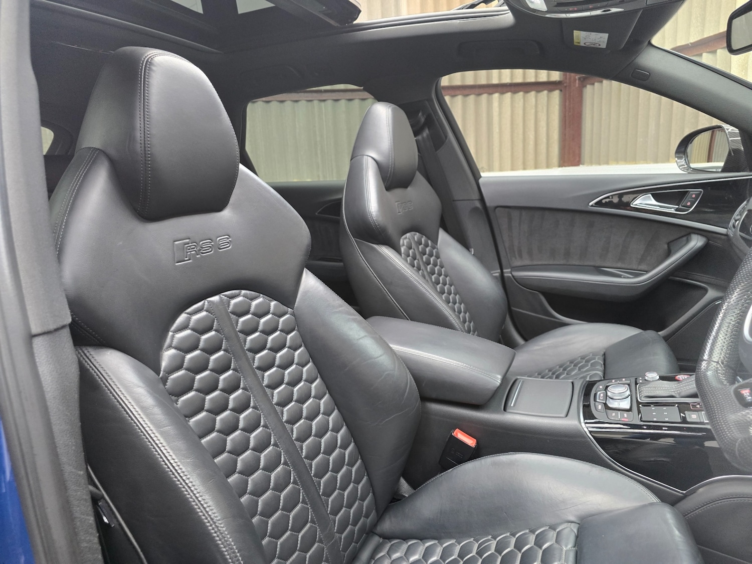 Used Audi RS6 2016 for sale - 78041893: Photo 17