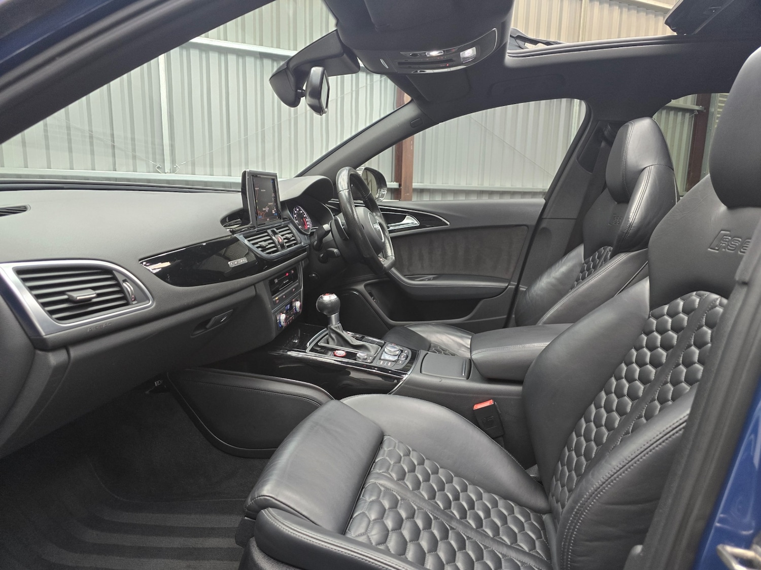 Used Audi RS6 2016 for sale - 78041893: Photo 18