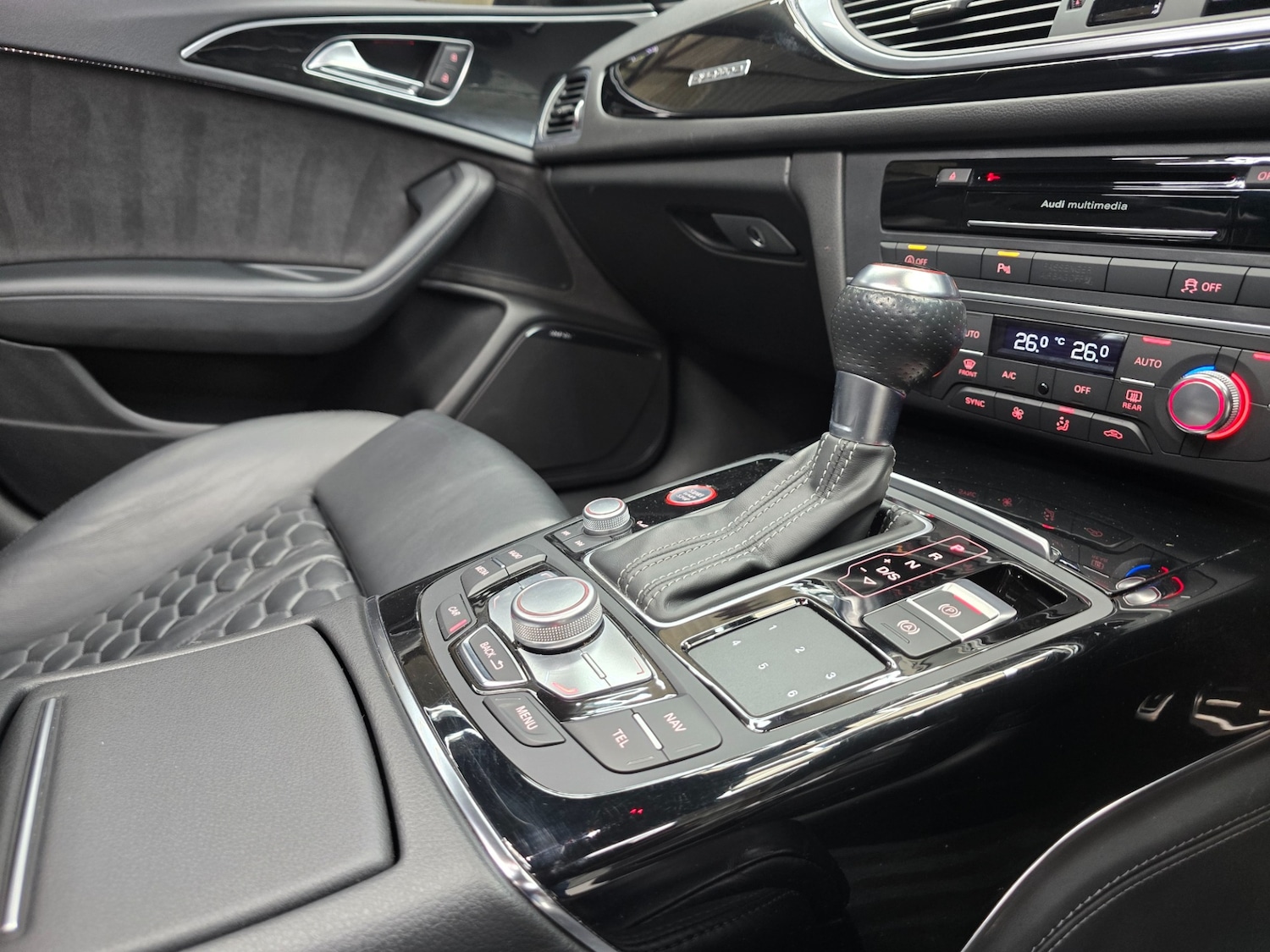 Used Audi RS6 2016 for sale - 78041893: Photo 26