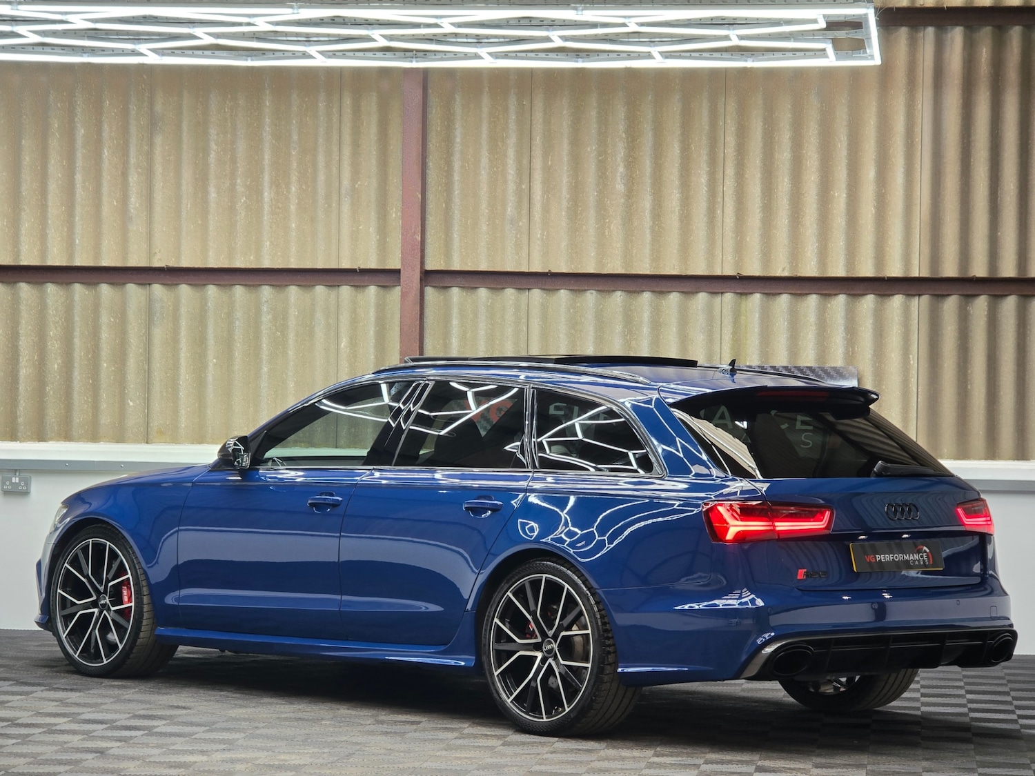 Used Audi RS6 2016 for sale - 78041893: Photo 4