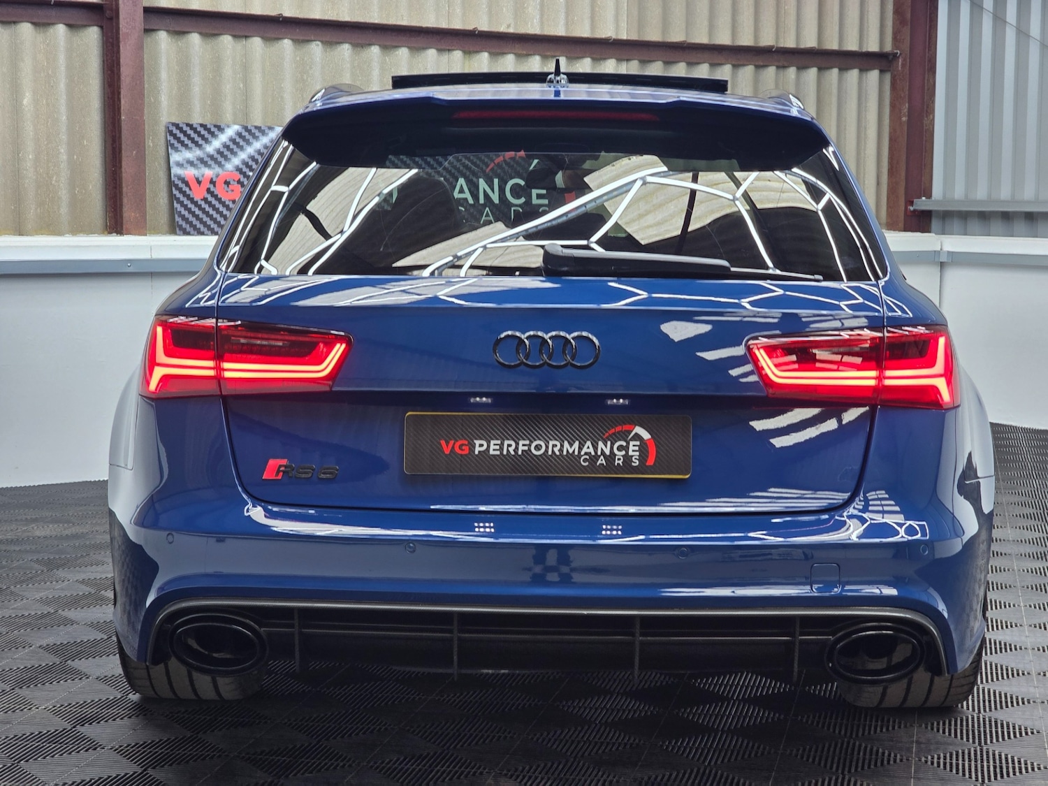 Used Audi RS6 2016 for sale - 78041893: Photo 6