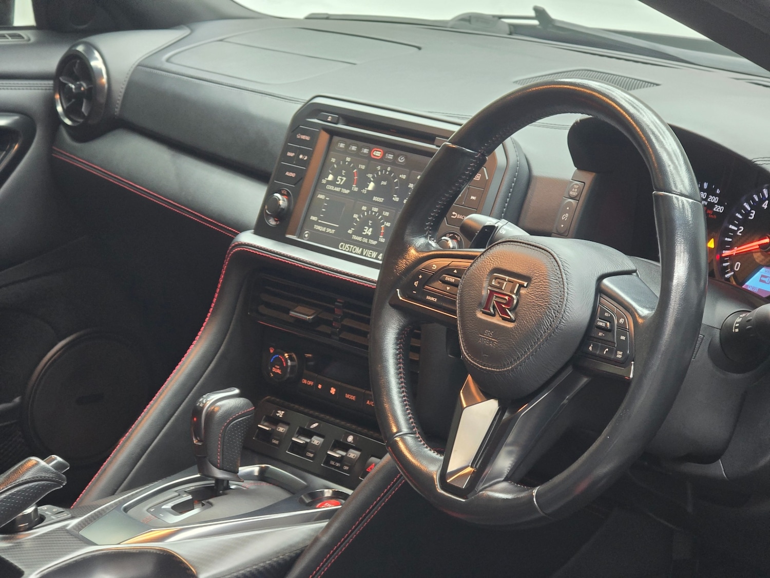 Used Nissan GT-R 2019 for sale - 77793001: Photo 13