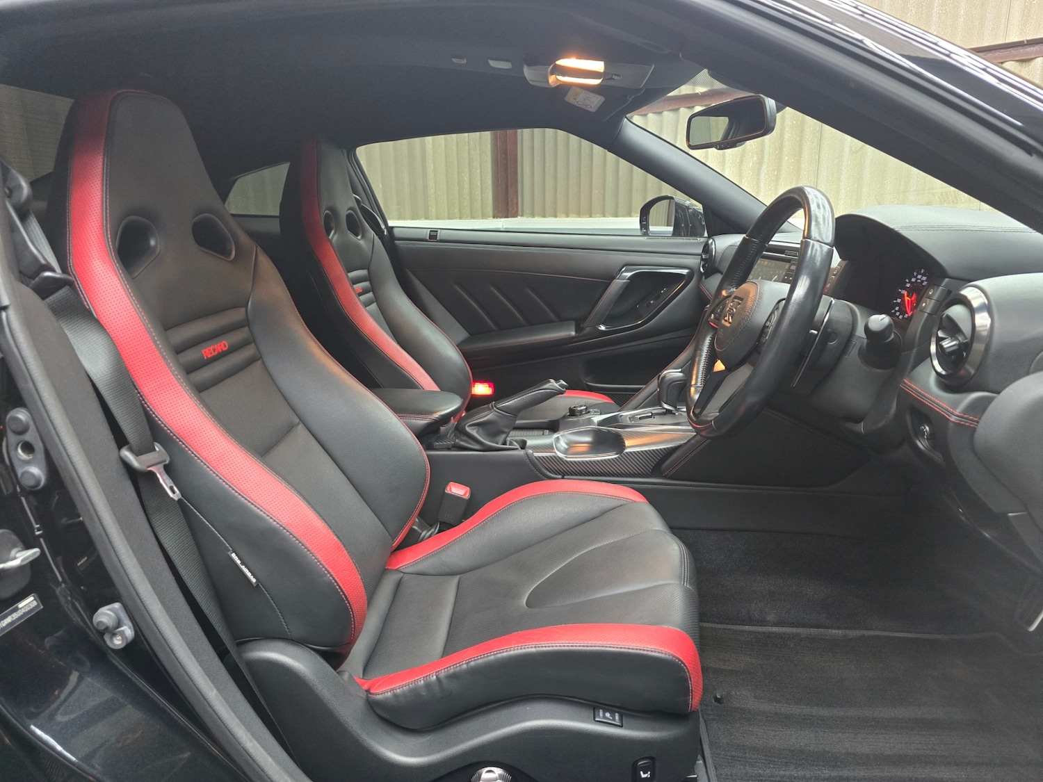 Used Nissan GT-R 2019 for sale - 77793001: Photo 16