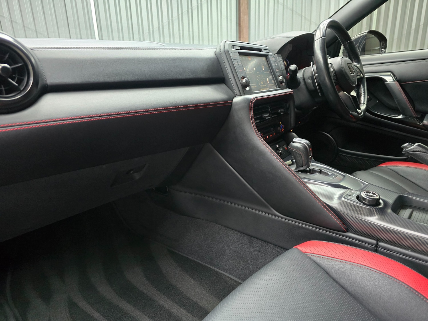 Used Nissan GT-R 2019 for sale - 77793001: Photo 19