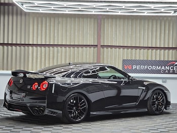 Used Nissan GT-R 2019 for sale - 77793001: Photo