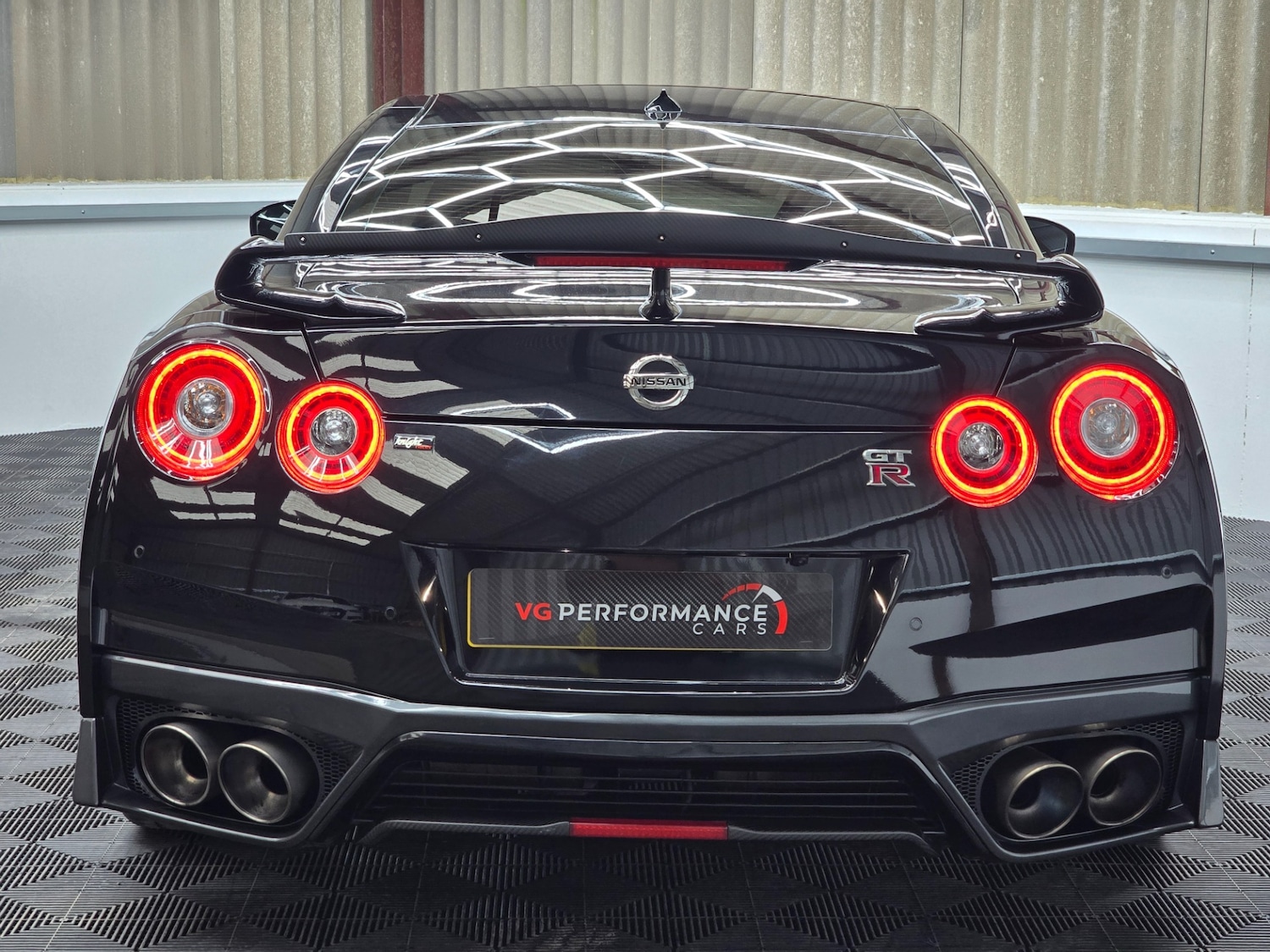 Used Nissan GT-R 2019 for sale - 77793001: Photo 5