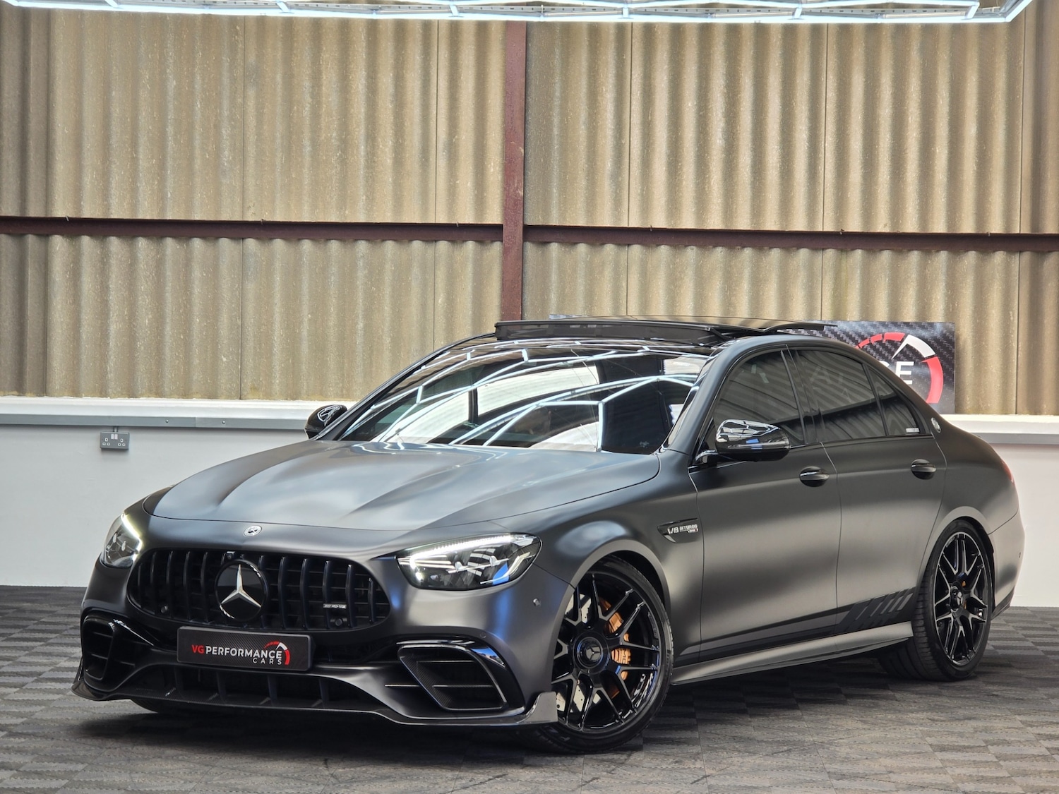 Used Mercedes-Benz E Class 2023 for sale - 78159537: Photo 2