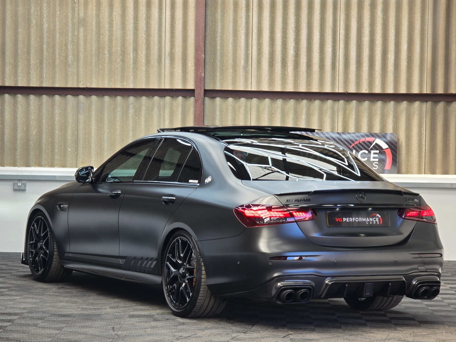 Used Mercedes-Benz E Class 2023 for sale - 78159537: Photo 4