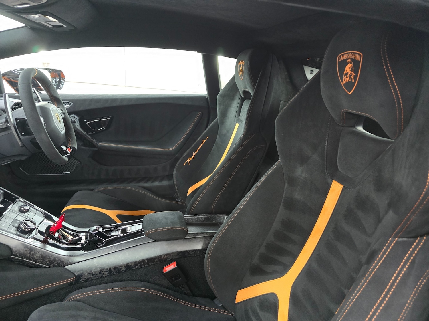 Used Lamborghini Huracan 2018 for sale - 76401112: Photo 19