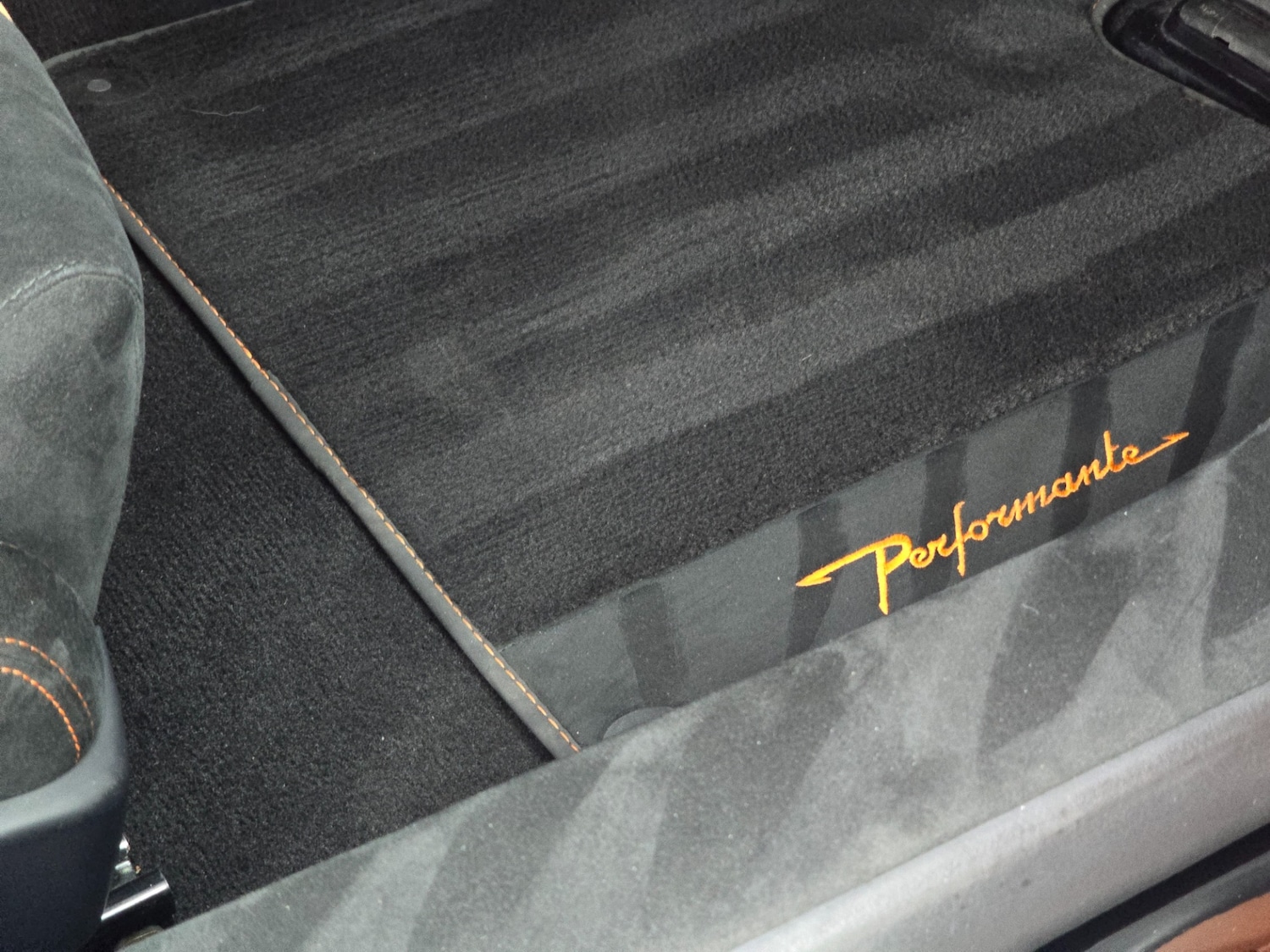 Used Lamborghini Huracan 2018 for sale - 76401112: Photo 20