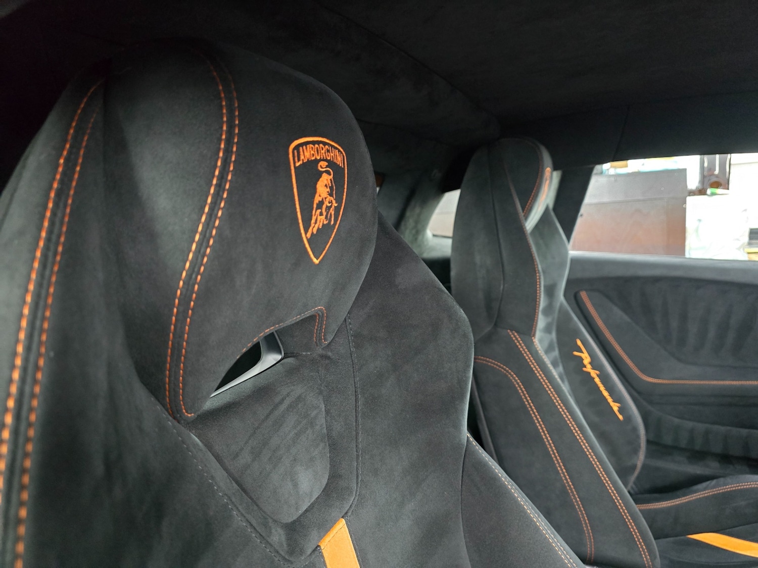 Used Lamborghini Huracan 2018 for sale - 76401112: Photo 21