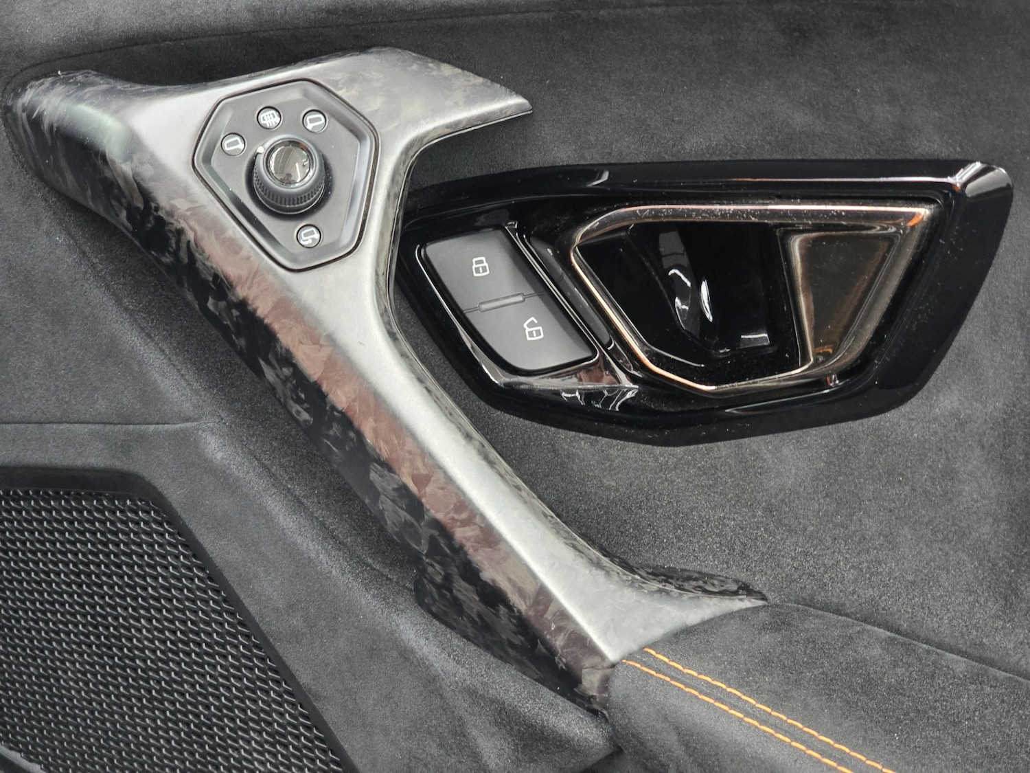 Used Lamborghini Huracan 2018 for sale - 76401112: Photo 23