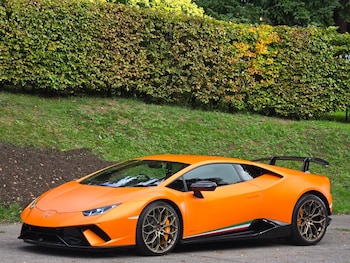 Used Lamborghini Huracan 2018 for sale - 76401112: Photo
