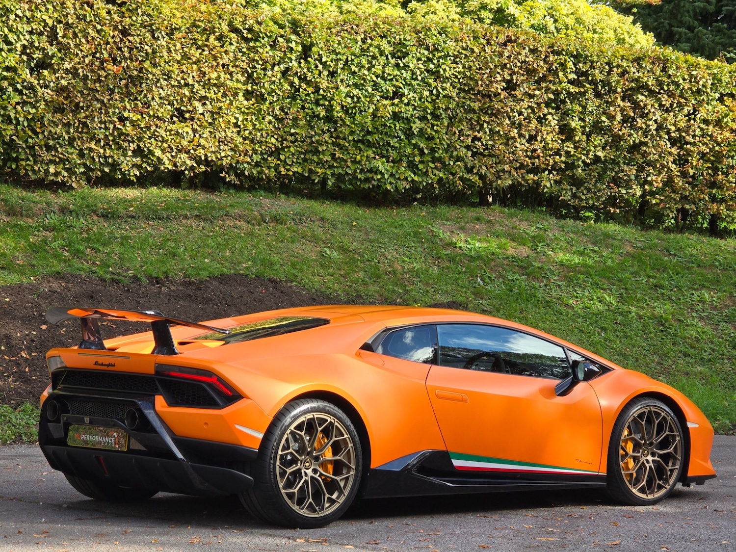 Used Lamborghini Huracan 2018 for sale - 76401112: Photo 4