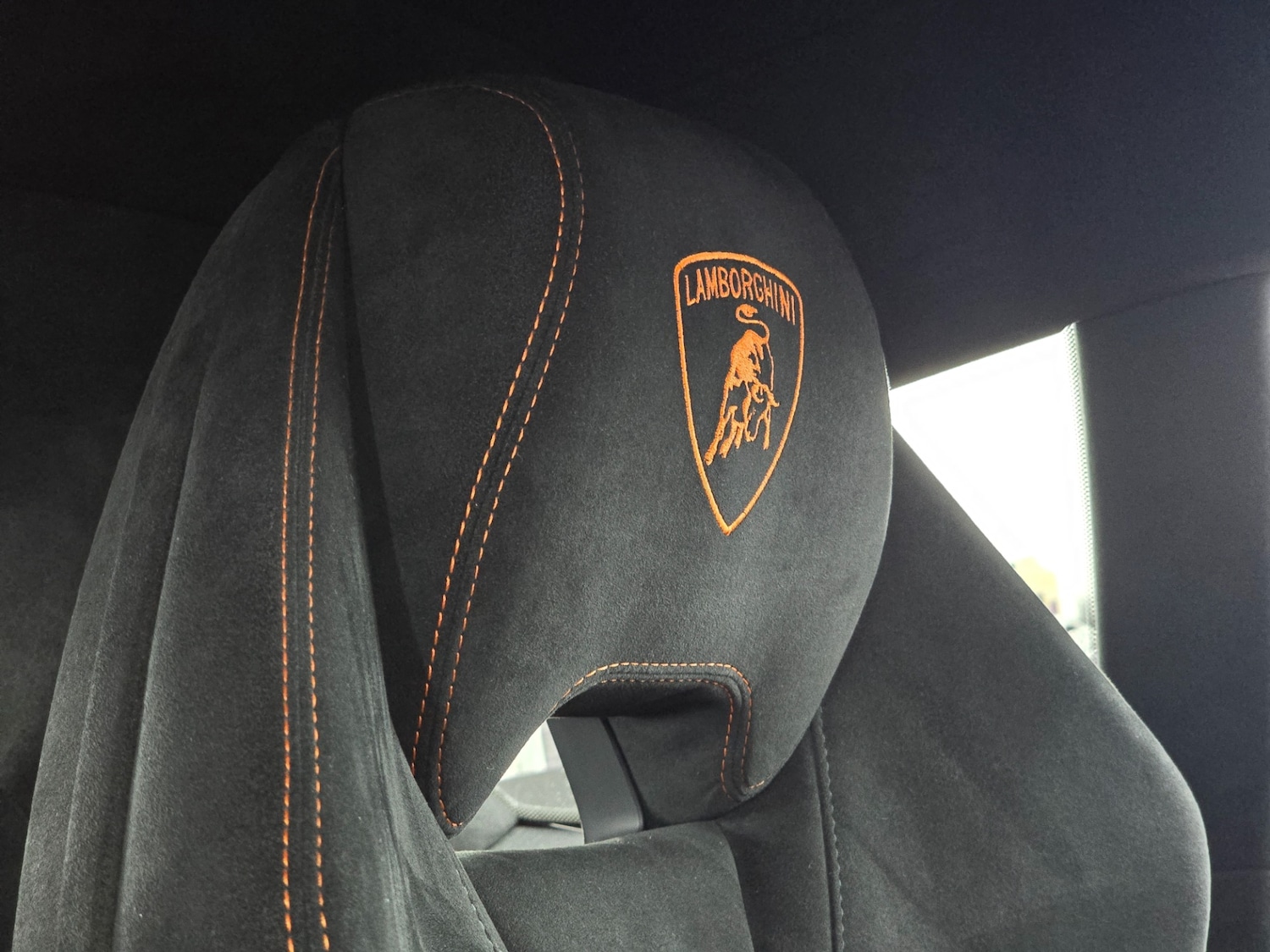 Used Lamborghini Huracan 2018 for sale - 76401112: Photo 41