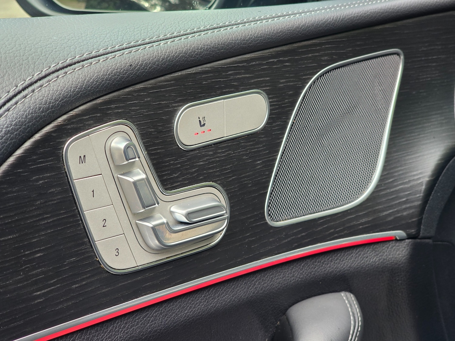 Used Mercedes-Benz GLE 2023 for sale - 76401194: Photo 24