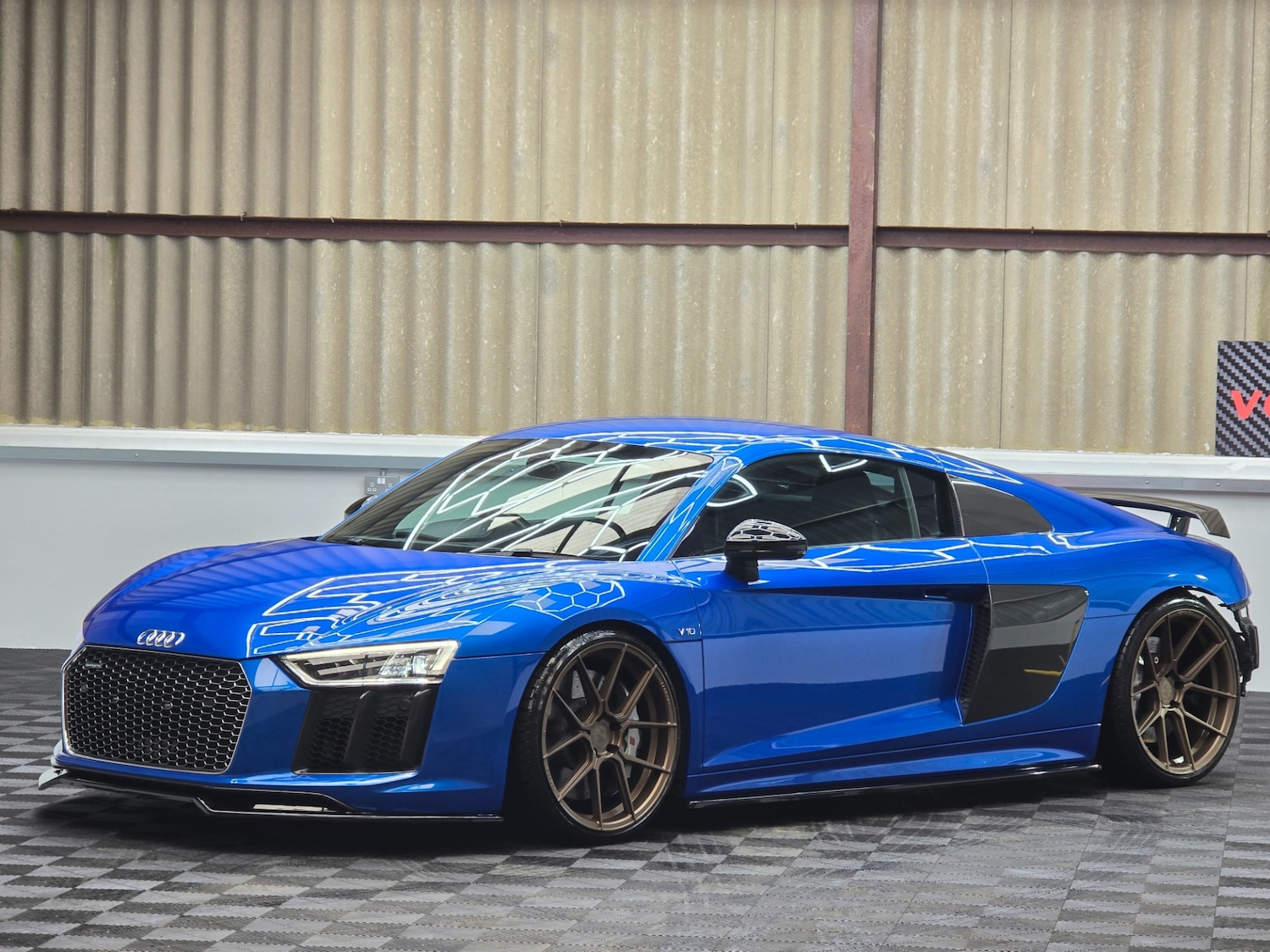 Used Audi R8 2017 for sale - 77706836: Photo 2