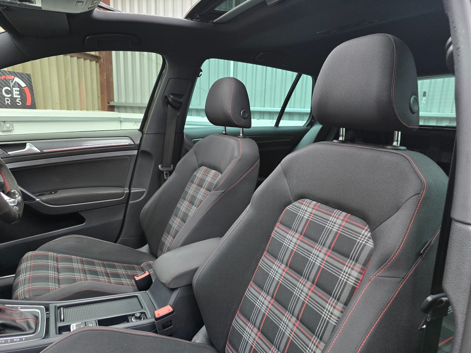 Used Volkswagen Golf 2019 for sale - 77805425: Photo 16