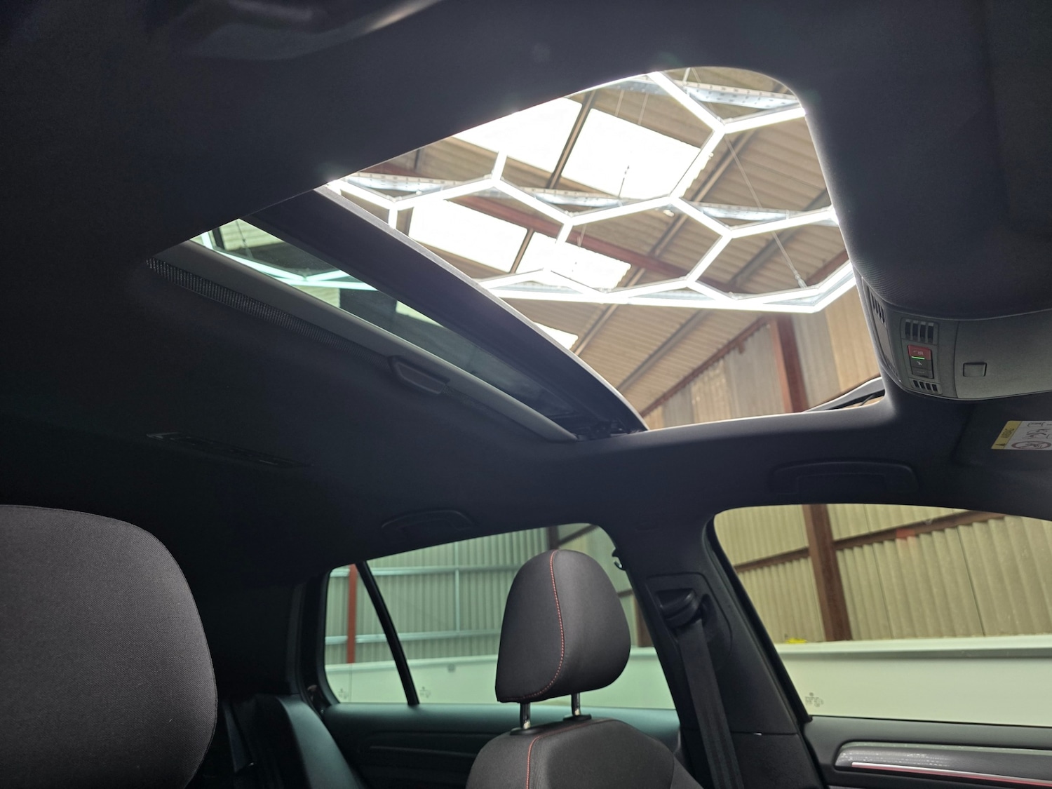 Used Volkswagen Golf 2019 for sale - 77805425: Photo 20