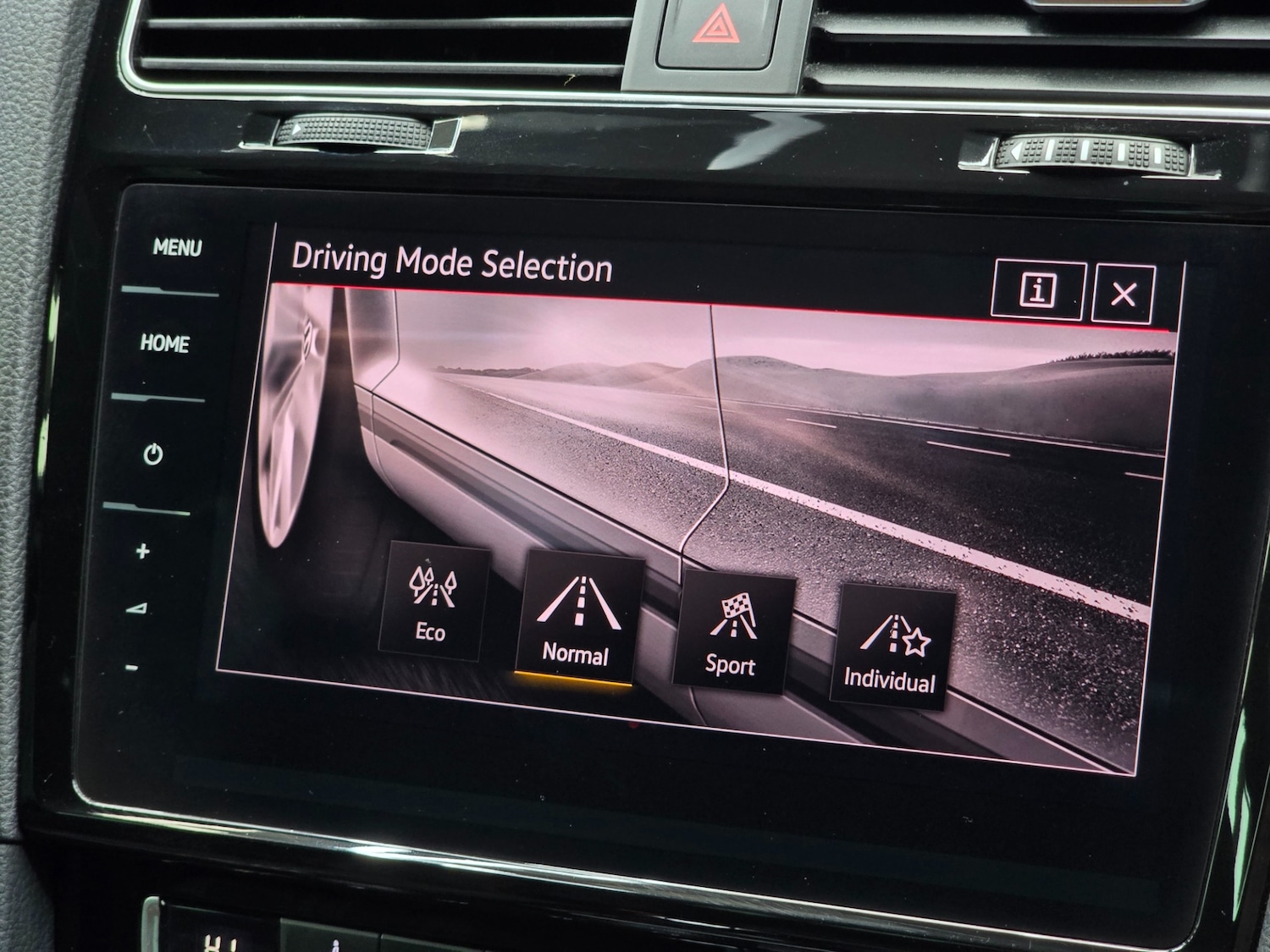 Used Volkswagen Golf 2019 for sale - 77805425: Photo 25