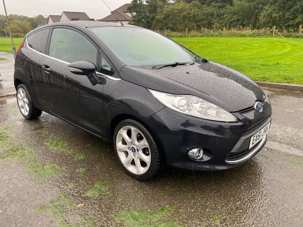 Used Ford Fiesta 2011 for sale - 76147903: Photo 7