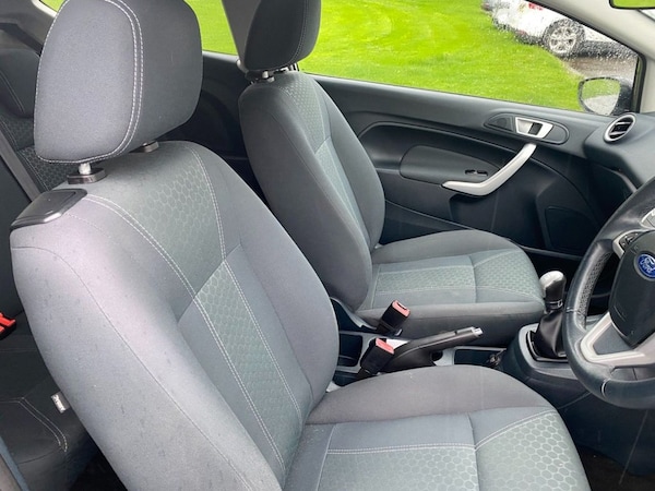 Used Ford Fiesta 2011 for sale - 76147903: Photo 9