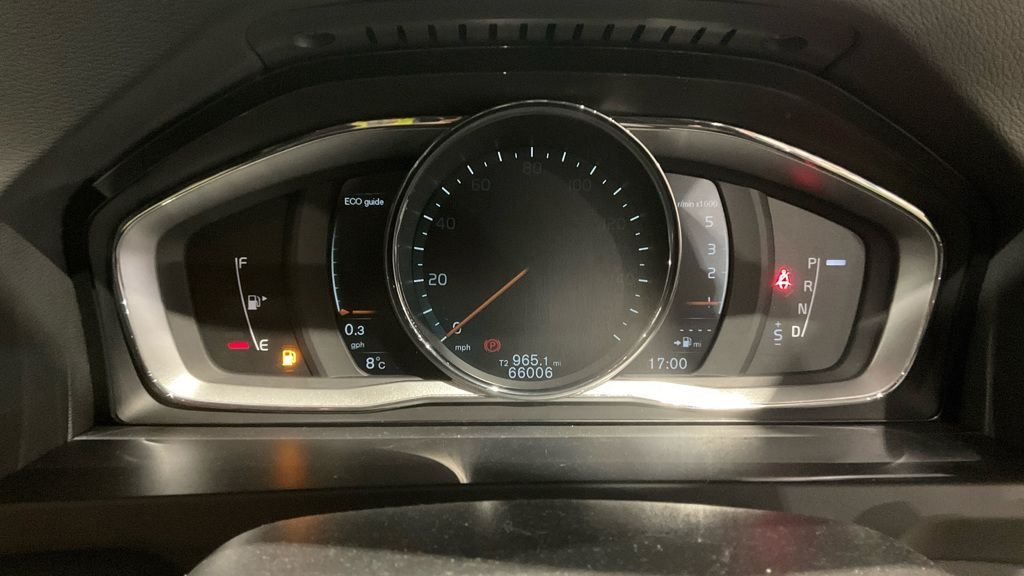 Used Volvo V60 2016 for sale - 76888571: Photo 7