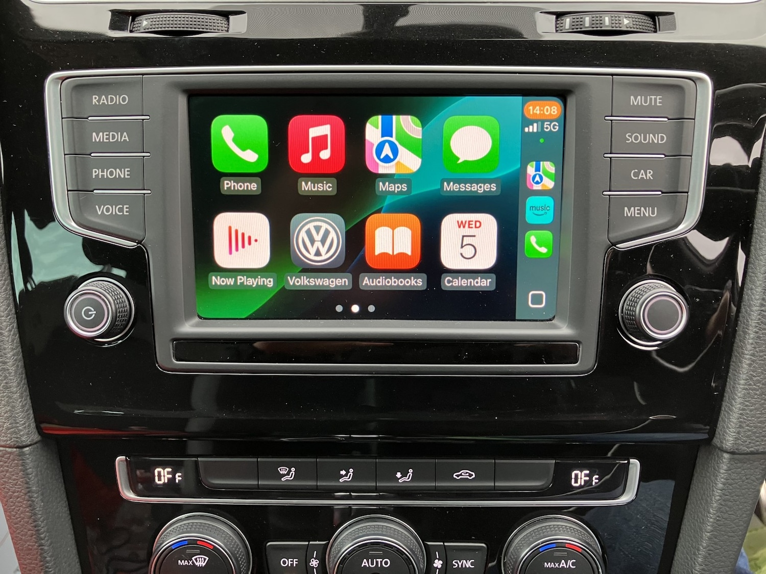 Used Volkswagen Golf 2016 for sale - 76149209: Photo 4