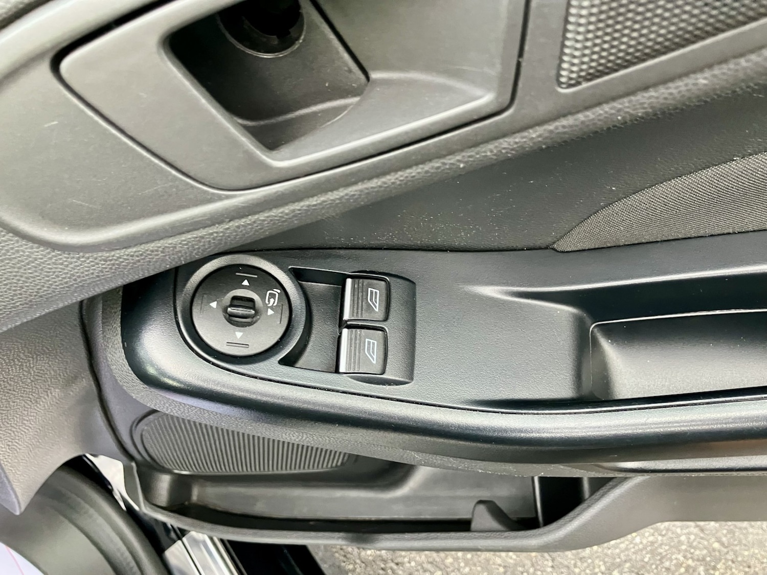 Used Ford Fiesta 2016 for sale - 76963334: Photo 25