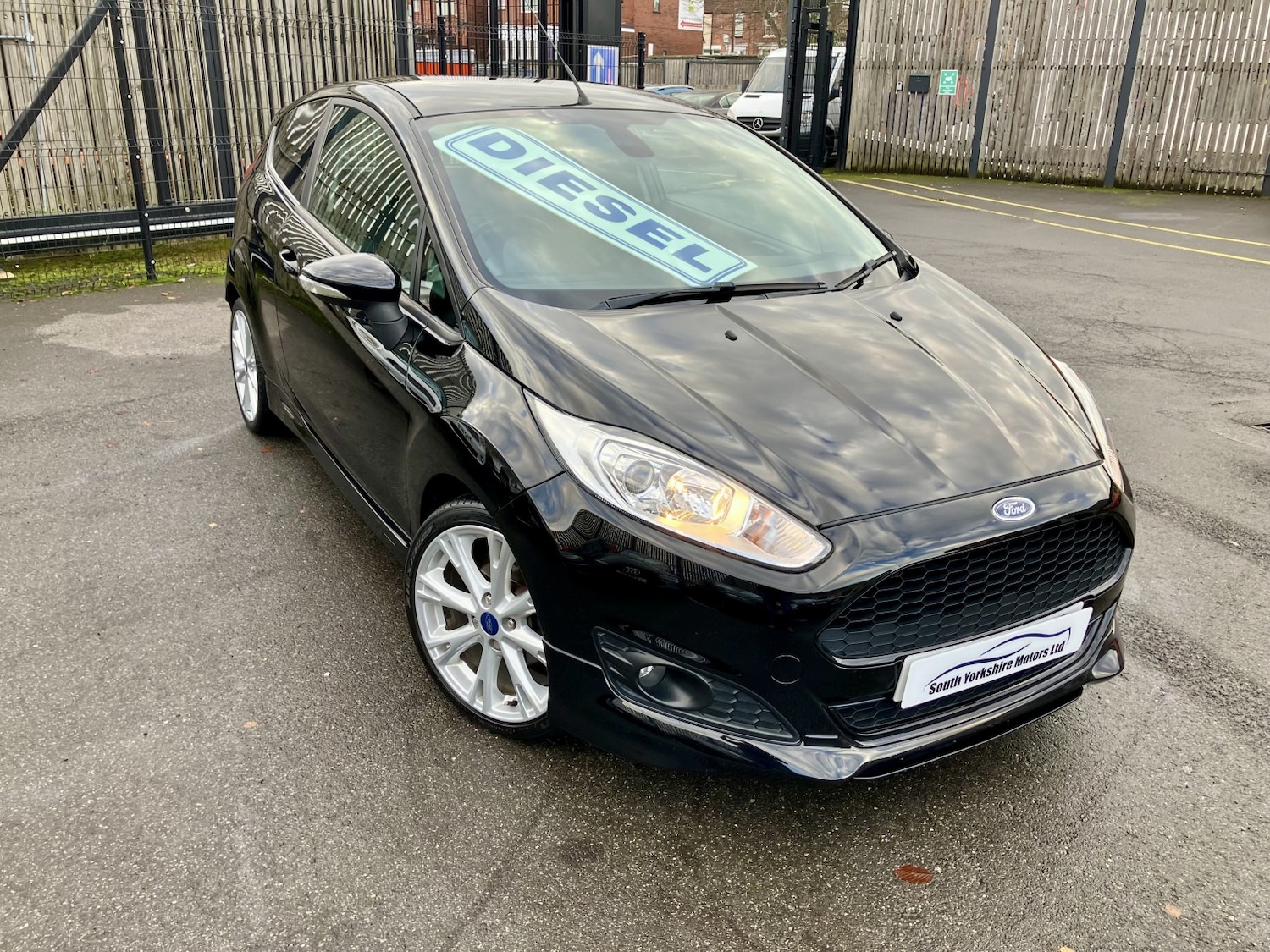 Used Ford Fiesta 2016 for sale - 76963334: Photo 26