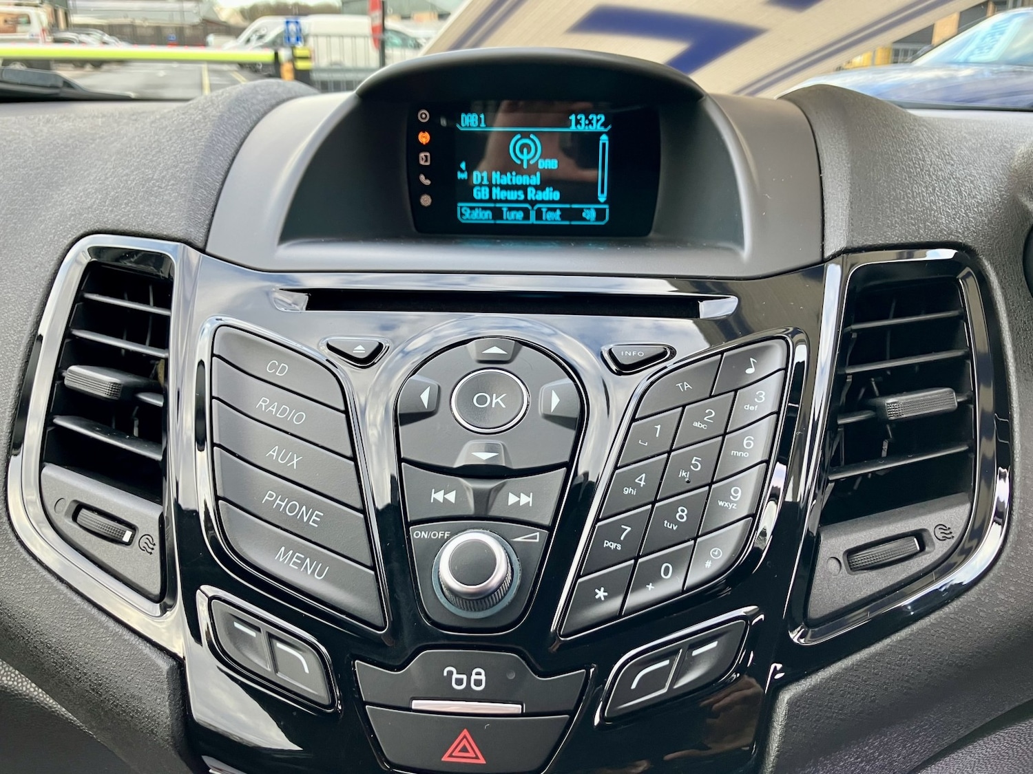 Used Ford Fiesta 2016 for sale - 76963334: Photo 7