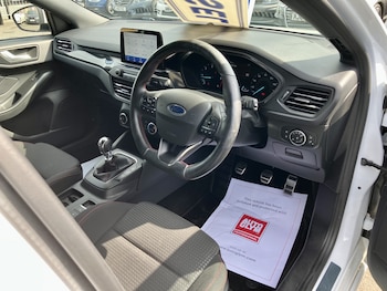 Used Ford Focus 2020 for sale - 79255045: Photo