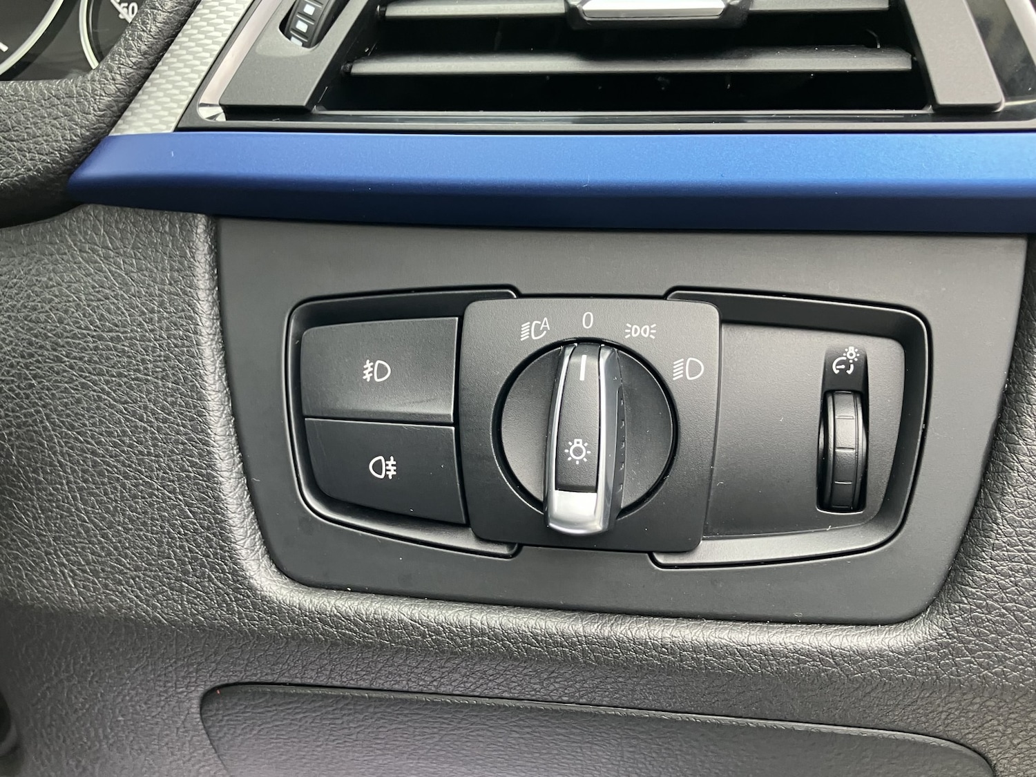 Used BMW 3 Series 2015 for sale - 76070434: Photo 18