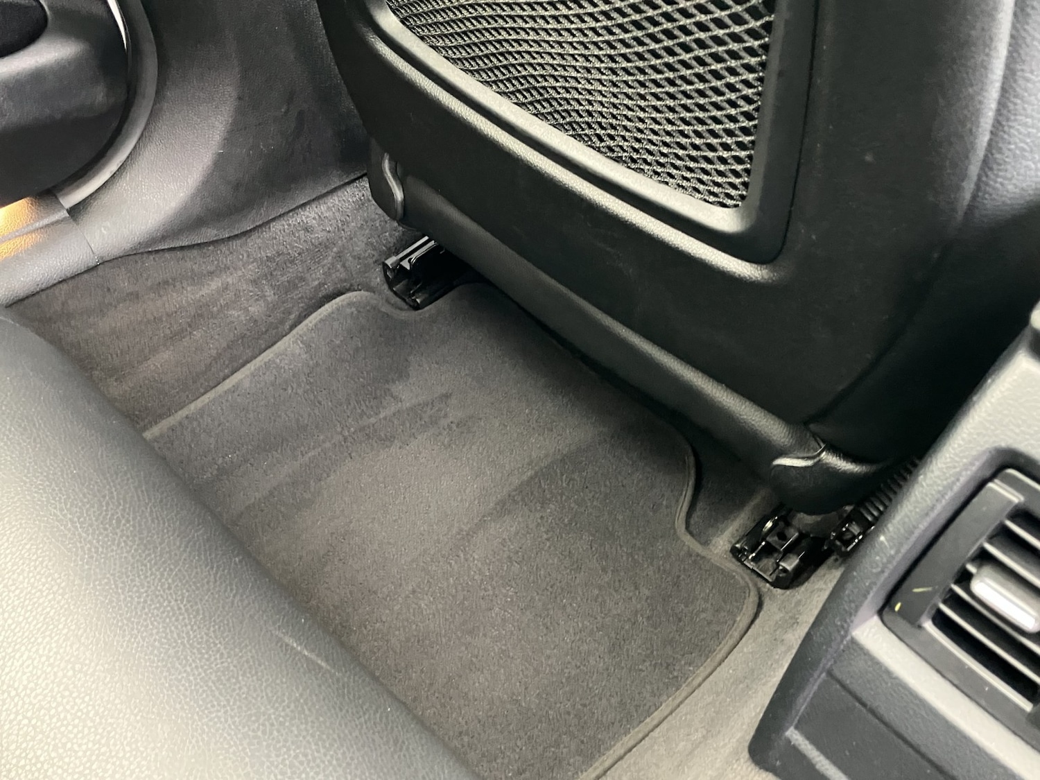 Used BMW 3 Series 2015 for sale - 76070434: Photo 21