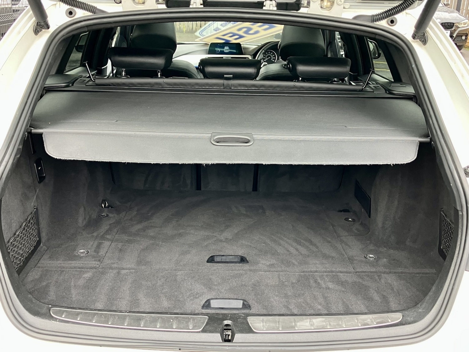 Used BMW 3 Series 2015 for sale - 76070434: Photo 46