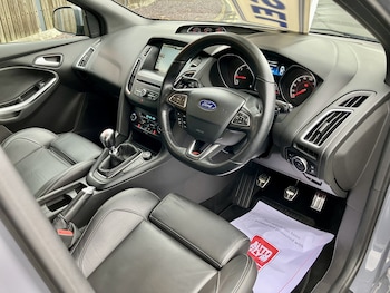 Used Ford Focus 2015 for sale - 77370646: Photo