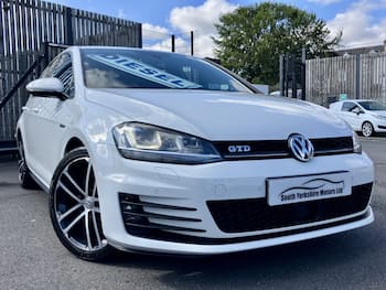 Used Volkswagen Golf 2015 for sale - 79631427: Photo