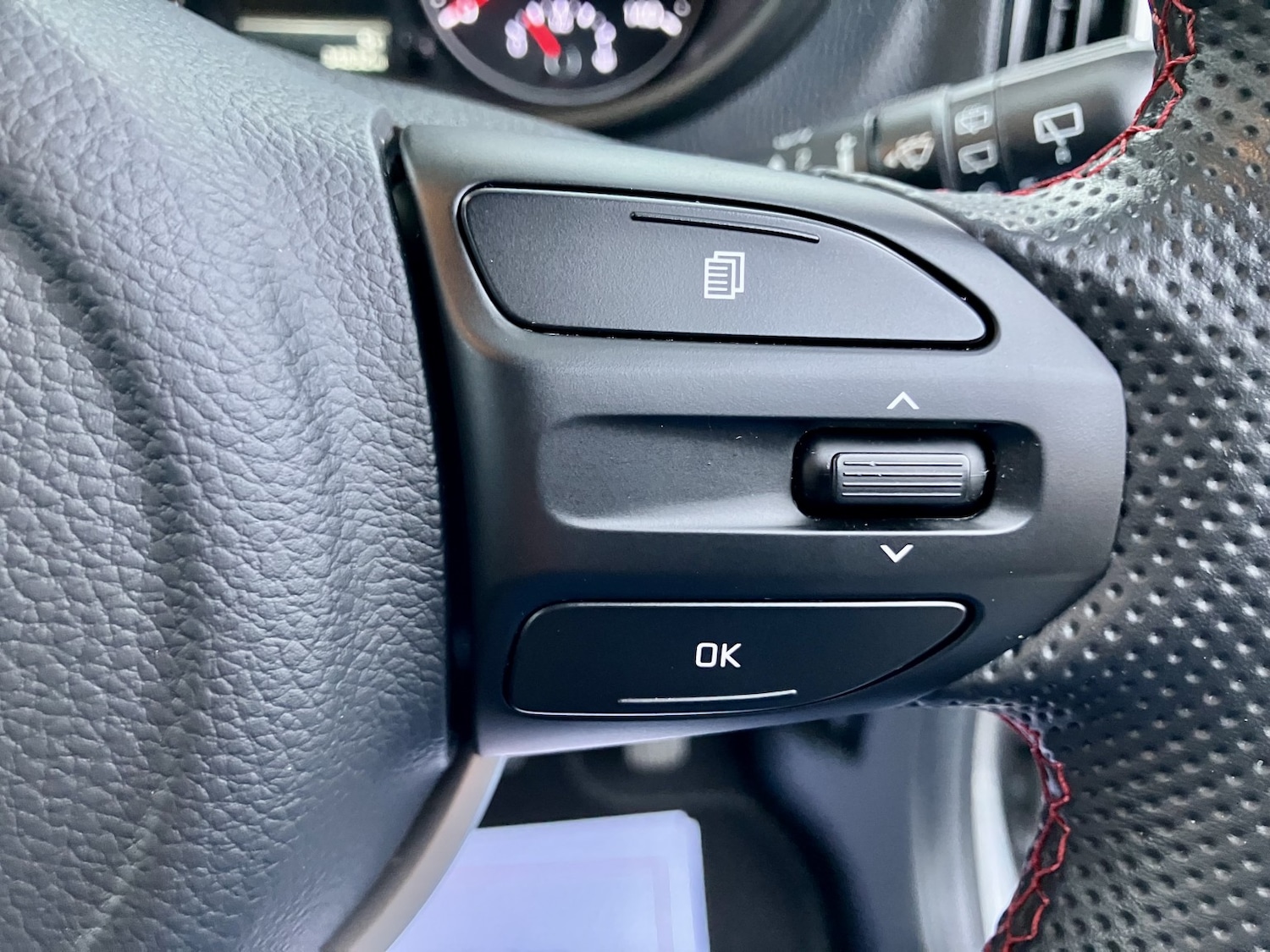 Used Kia Picanto 2023 for sale - 76649802: Photo 33