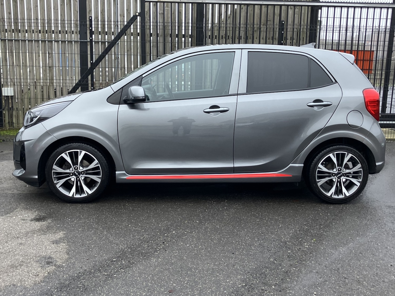 Used Kia Picanto 2023 for sale - 76649802: Photo 7