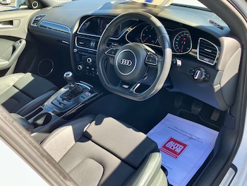 Used Audi A4 2013 for sale - 79424162: Photo