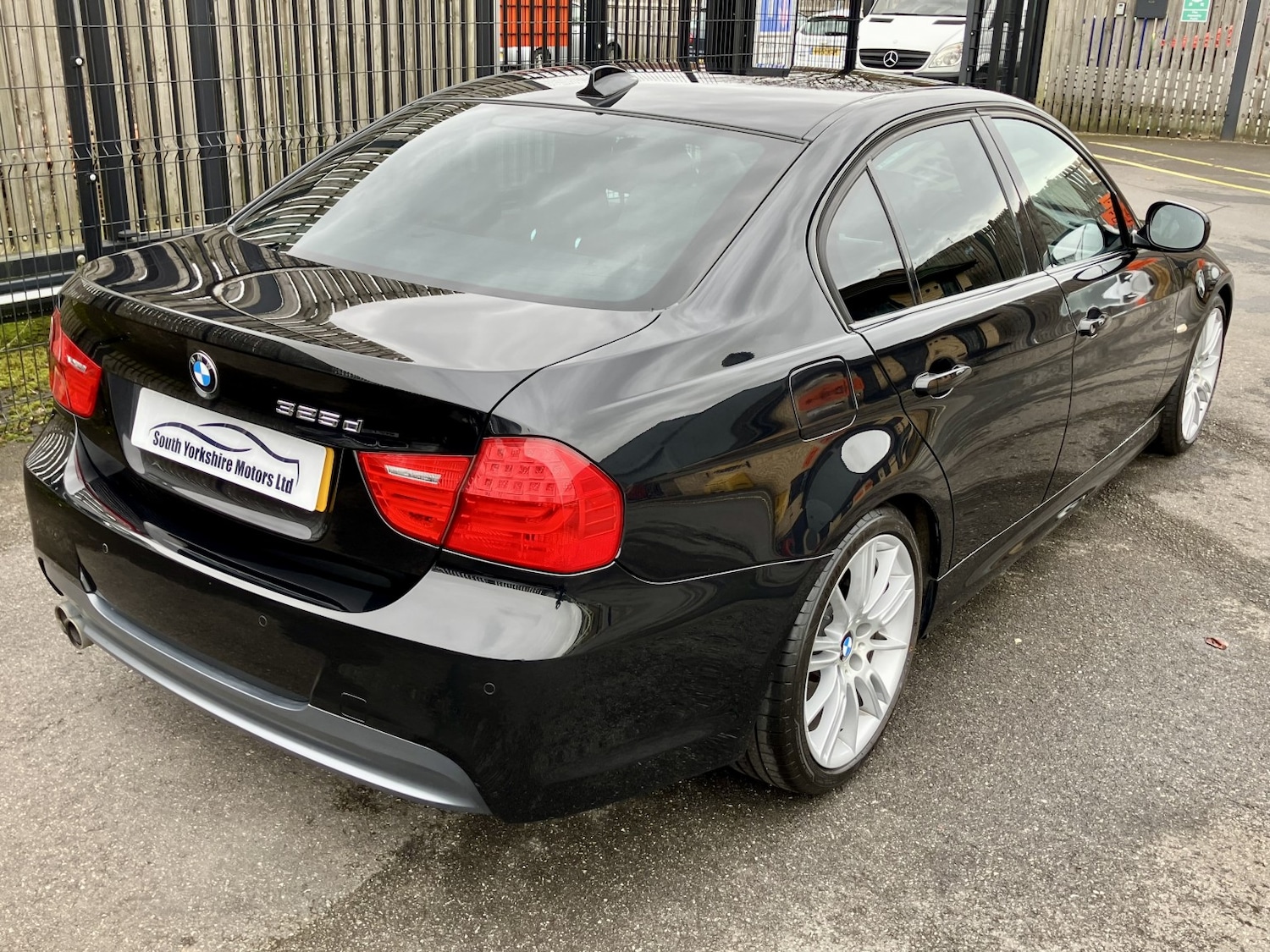 Used BMW 3 Series 2011 for sale - 77508486: Photo 12