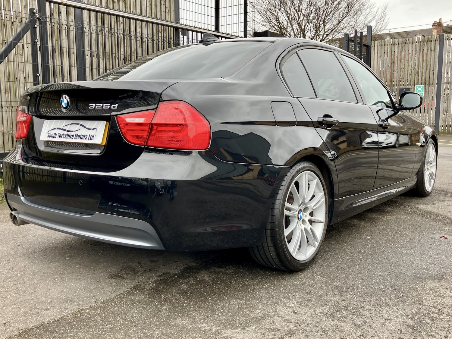 Used BMW 3 Series 2011 for sale - 77508486: Photo 15