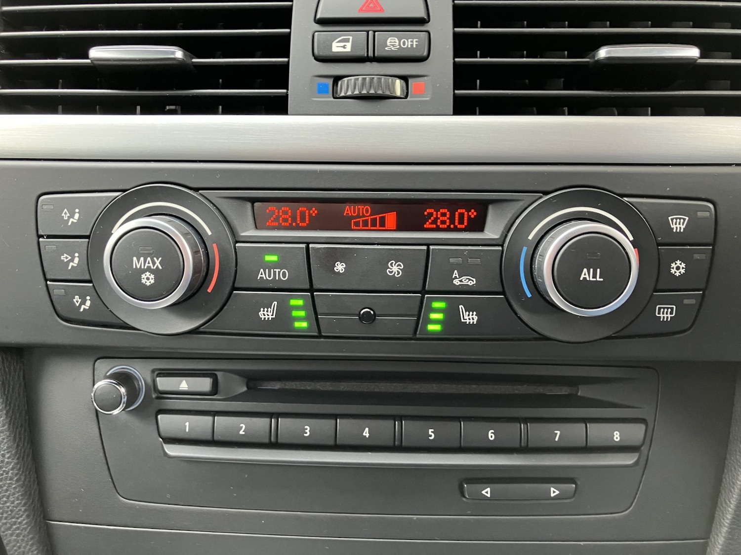 Used BMW 3 Series 2011 for sale - 77508486: Photo 20