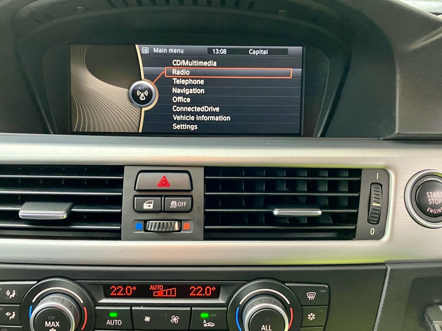 Used BMW 3 Series 2011 for sale - 77508486: Photo 3