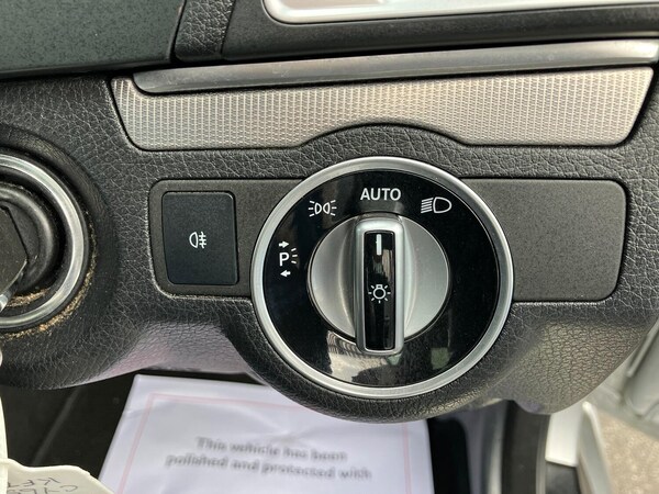 Used Mercedes-Benz E-Class 2015 for sale - 75266557: Photo 10
