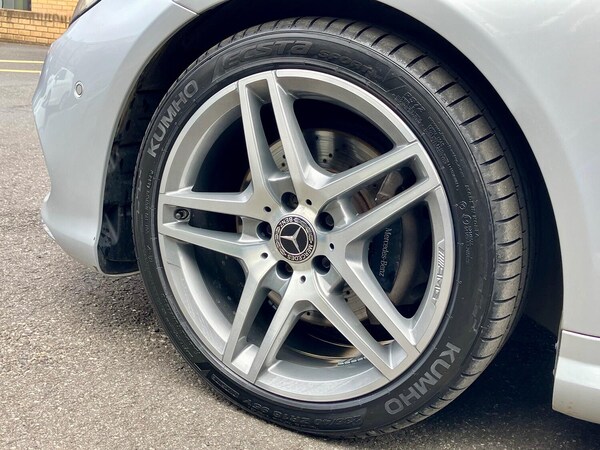 Used Mercedes-Benz E-Class 2015 for sale - 75266557: Photo 15