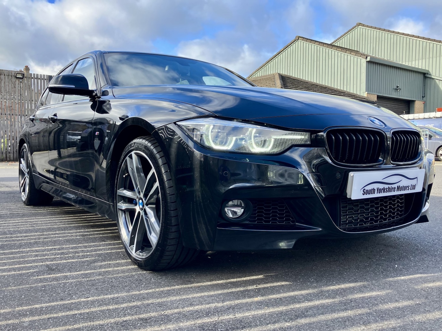 Used BMW 3 Series 2017 for sale - 76211884: Photo 11